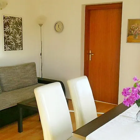 Danijel Apartamento